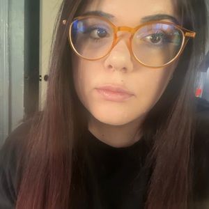 Meet your Posher, Andreea